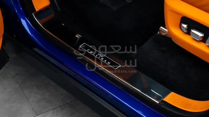 2024 رولز رويس كولينان بلاك بادج