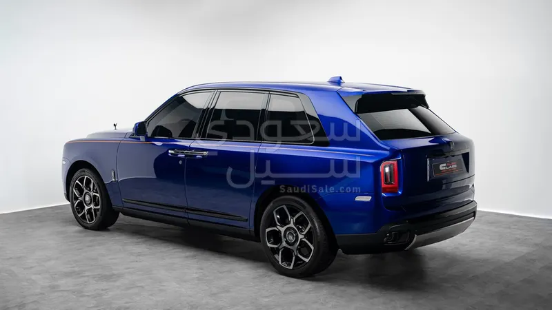 2024 رولز رويس كولينان بلاك بادج