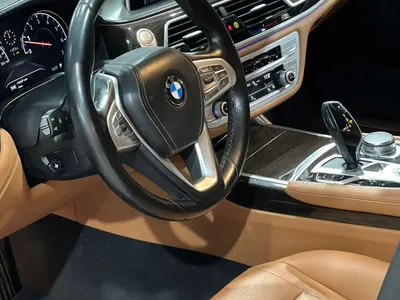 2019 بي ام دبليو الفئة السابعة 730 إل أي