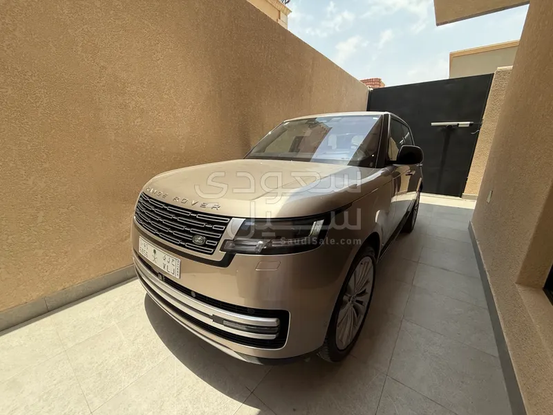 2022 لاند روفر رينج روفر فوج اوتوبيوغرافي