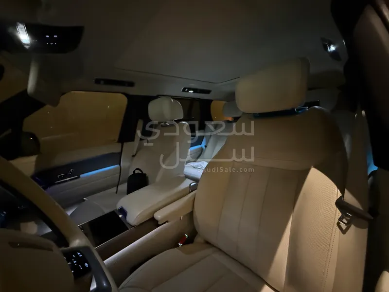 2022 لاند روفر رينج روفر فوج اوتوبيوغرافي