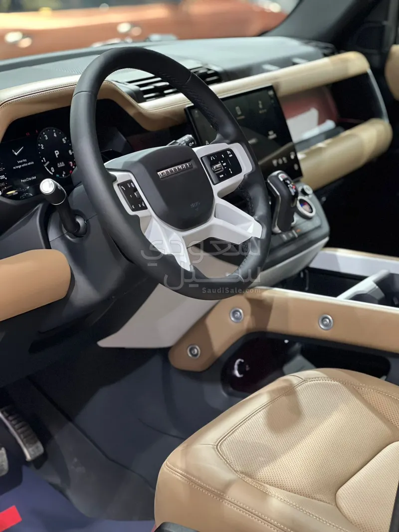 2026 لاند روفر ديفيندر اكس داينمك