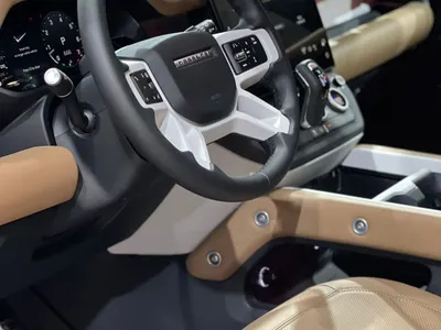 2026 لاند روفر ديفيندر اكس داينمك