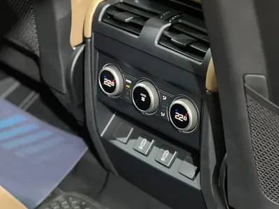 2026 لاند روفر ديفيندر اكس داينمك