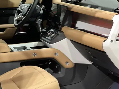 2026 لاند روفر ديفيندر اكس داينمك