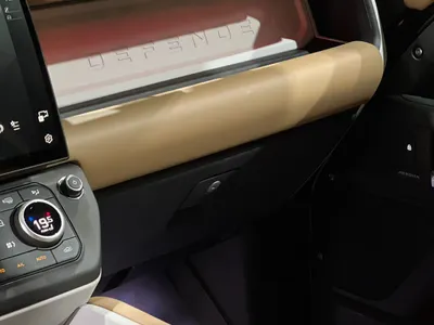 2026 لاند روفر ديفيندر اكس داينمك