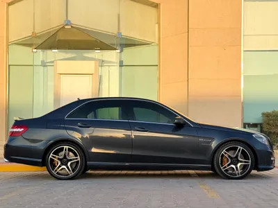 2013 مرسيدس - بنز إي 63 أي إم جي