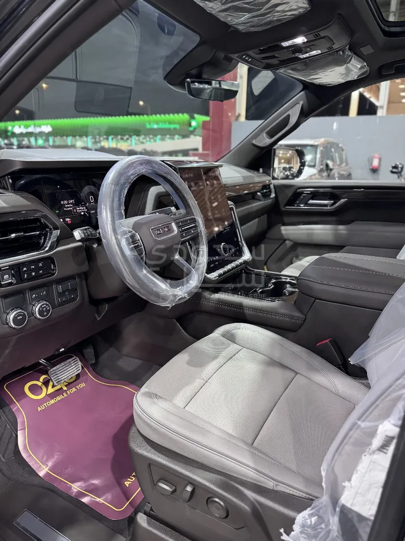 2025 جي ام سي يوكون اليفيشن