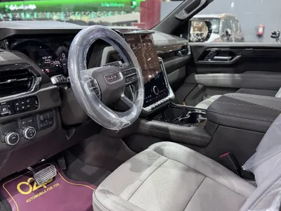 2025 جي ام سي يوكون اليفيشن