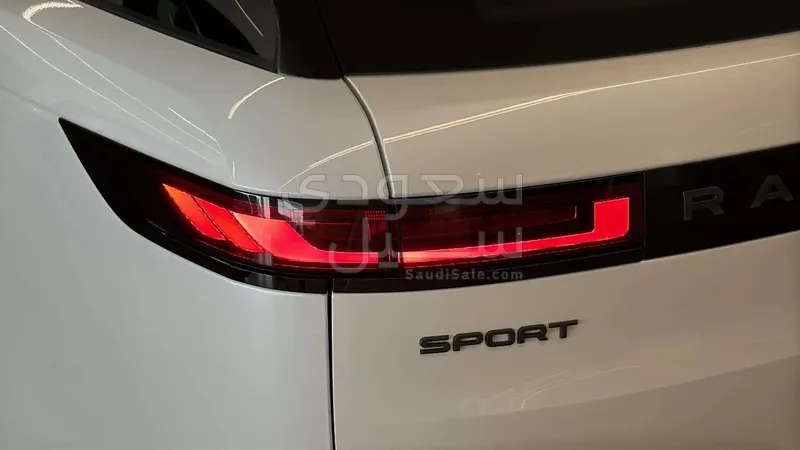 2024 لاند روفر رينج روفر سبورت اتش اس اي