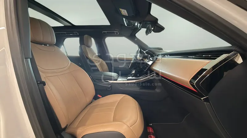 2024 لاند روفر رينج روفر سبورت اتش اس اي