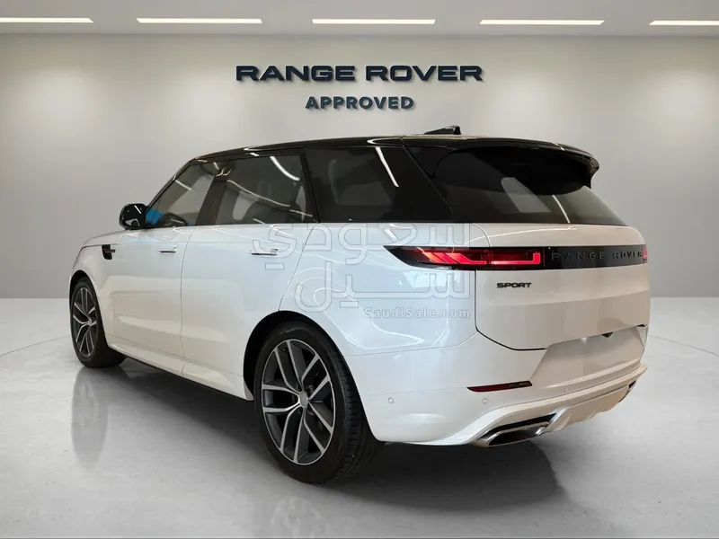 2024 لاند روفر رينج روفر سبورت اتش اس اي
