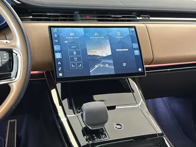 2024 لاند روفر رينج روفر سبورت اتش اس اي