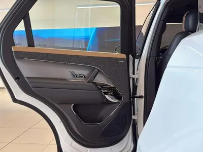 2024 لاند روفر رينج روفر سبورت اتش اس اي