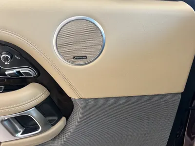 2018 لاند روفر رينج روفر فوج