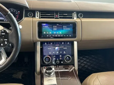 2018 لاند روفر رينج روفر فوج