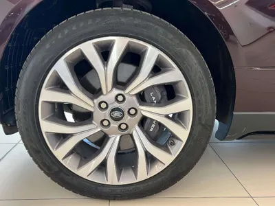 2018 لاند روفر رينج روفر فوج