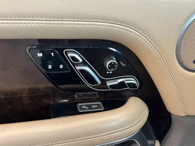 2018 لاند روفر رينج روفر فوج