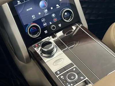 2018 لاند روفر رينج روفر فوج