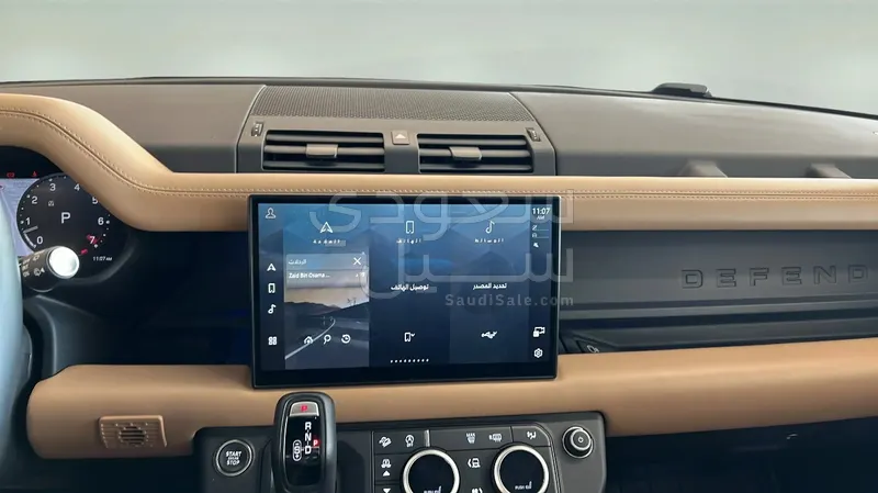 2025 لاند روفر ديفيندر اتش اس اي