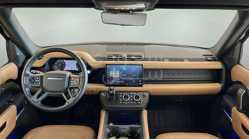2025 لاند روفر ديفيندر اتش اس اي