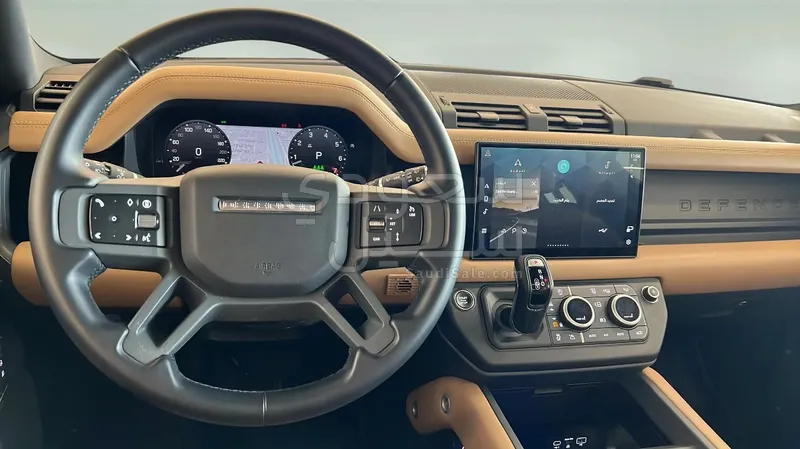 2025 لاند روفر ديفيندر اتش اس اي
