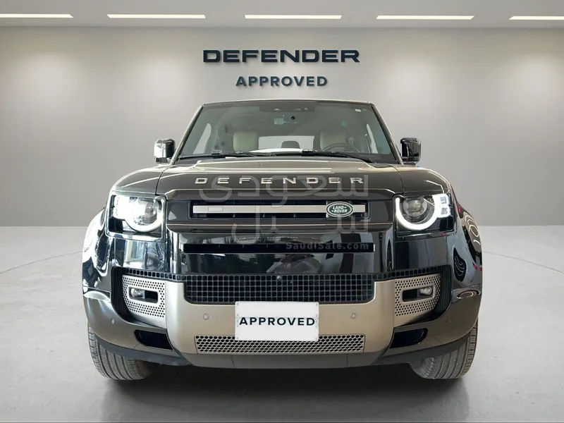2025 لاند روفر ديفيندر اتش اس اي
