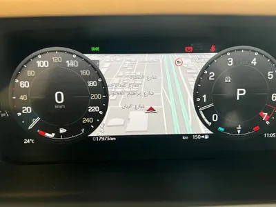 2025 لاند روفر ديفيندر اتش اس اي