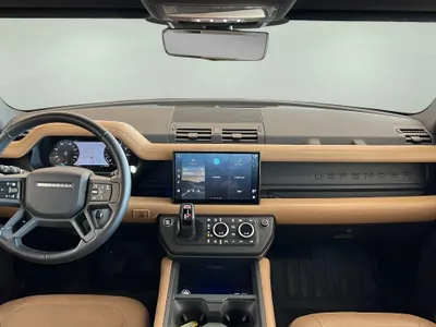 2025 لاند روفر ديفيندر اتش اس اي