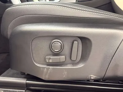 2025 لاند روفر ديسكفري