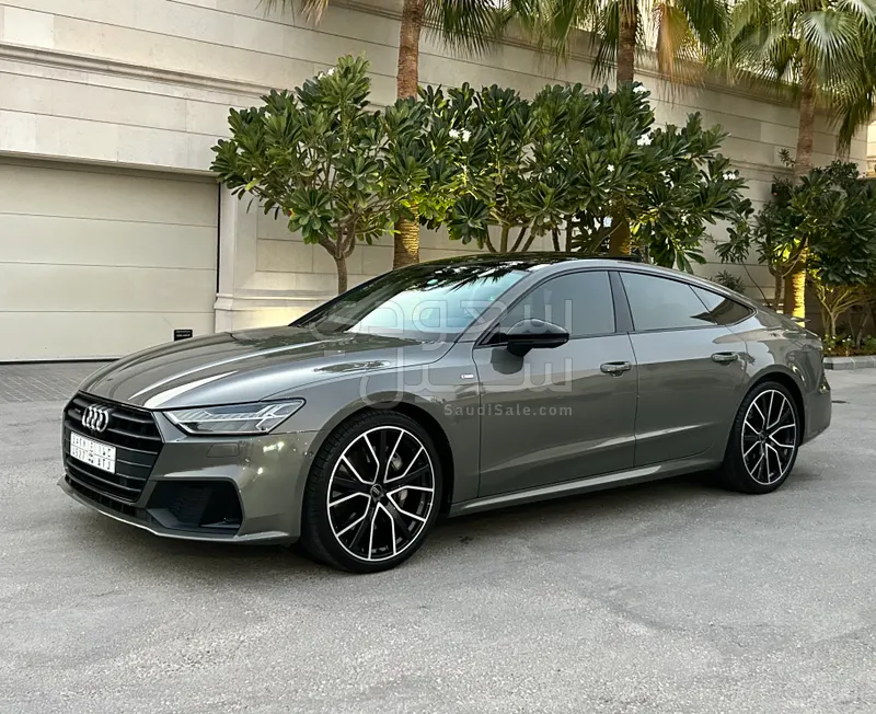 2023 اودي اي 7 55 تي اف اس اي