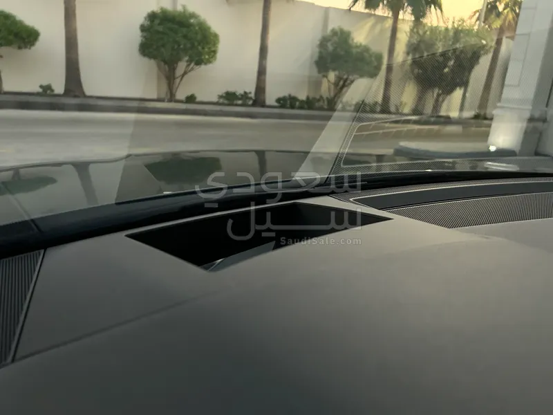 2023 اودي اي 7 55 تي اف اس اي