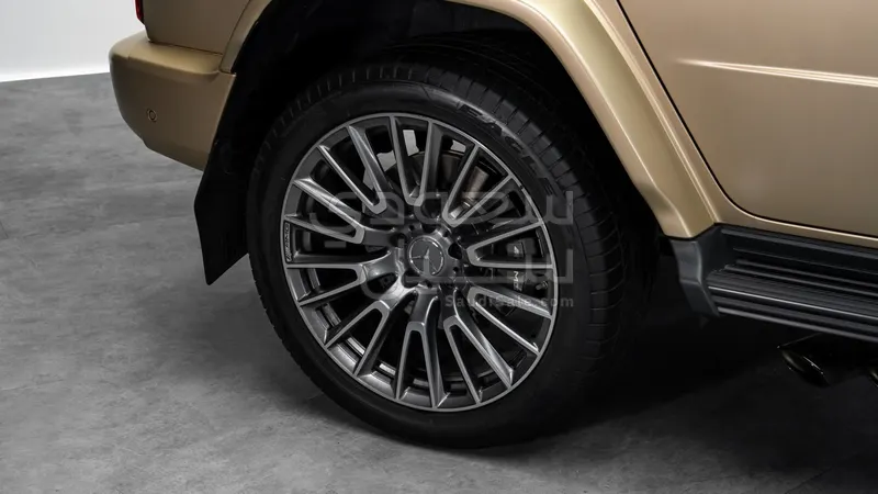 2025 مرسيدس - بنز جي 63 أي إم جي