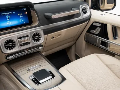 2025 مرسيدس - بنز جي 63 أي إم جي