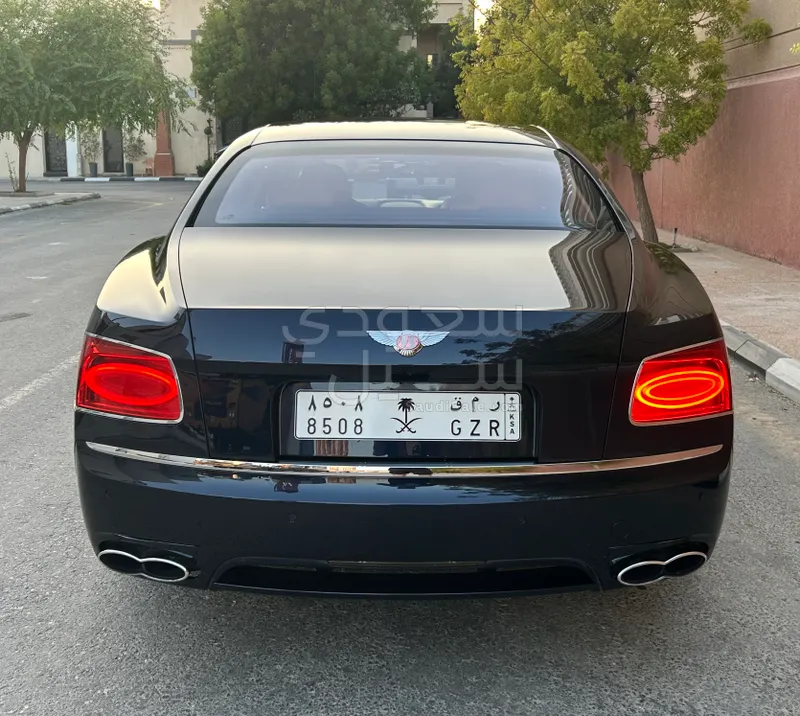 2015 بنتلي كونتيننتل فلاينج سبير