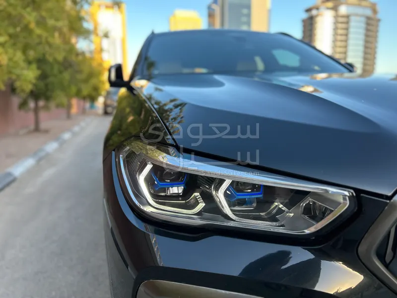 2023 بي ام دبليو الفئة اكس 6 إم 50 أي