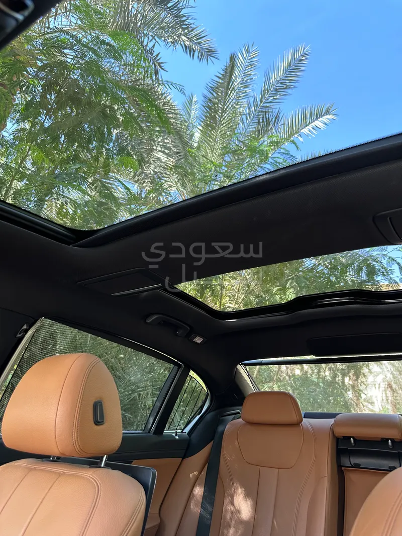 2017 بي ام دبليو الفئة السابعة 730 إل أي