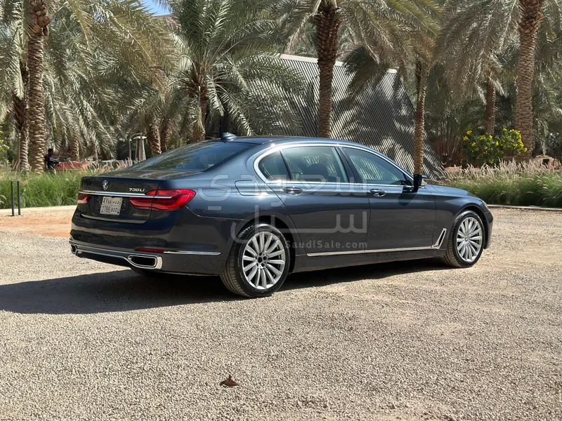 2017 بي ام دبليو الفئة السابعة 730 إل أي