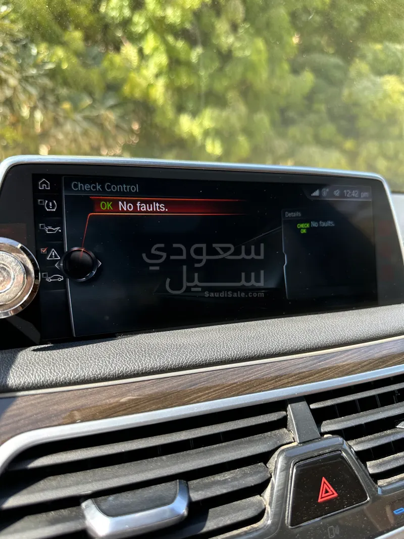 2017 بي ام دبليو الفئة السابعة 730 إل أي