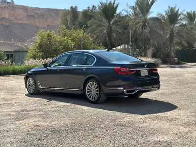 2017 بي ام دبليو الفئة السابعة 730 إل أي