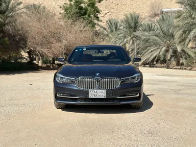 2017 بي ام دبليو الفئة السابعة 730 إل أي