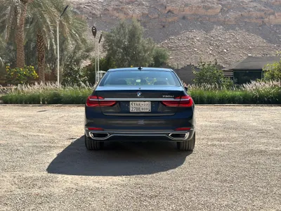 2017 بي ام دبليو الفئة السابعة 730 إل أي