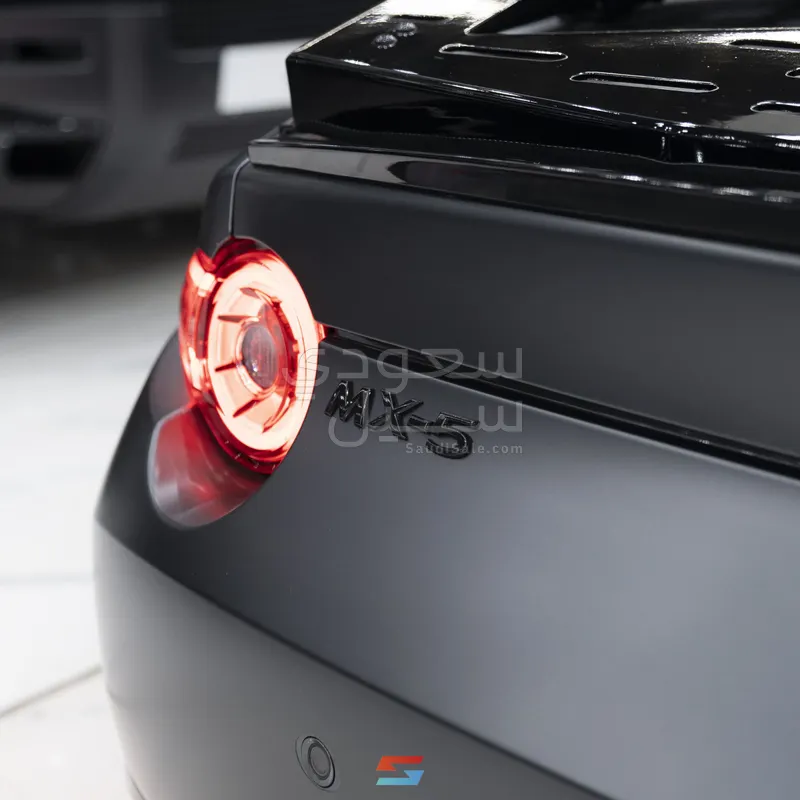 2024 مازدا مياتا ام اكس 5