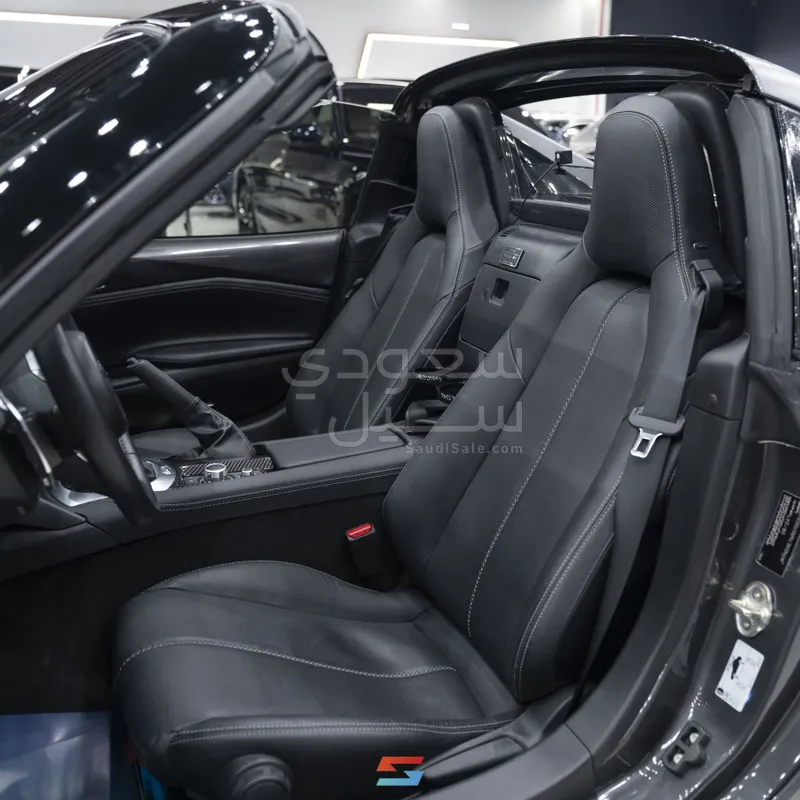 2024 مازدا مياتا ام اكس 5