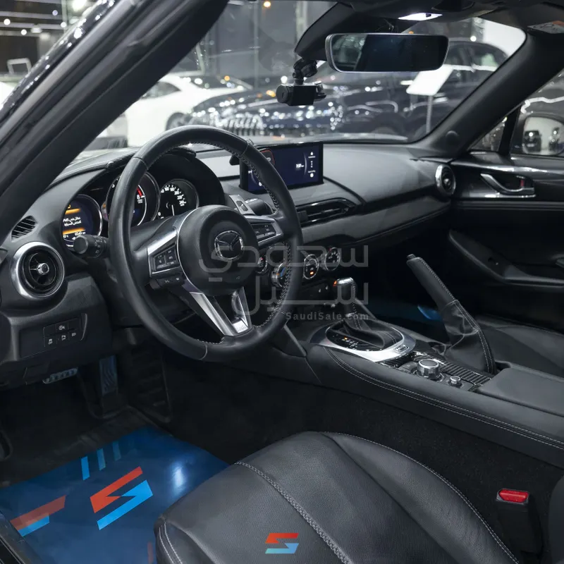 2024 مازدا مياتا ام اكس 5