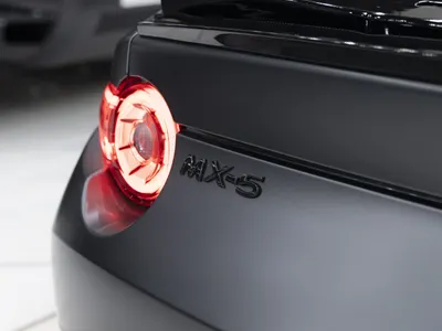 2024 مازدا مياتا ام اكس 5