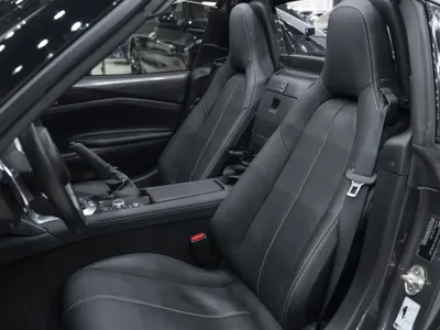 2024 مازدا مياتا ام اكس 5