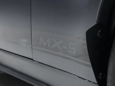 2024 مازدا مياتا ام اكس 5