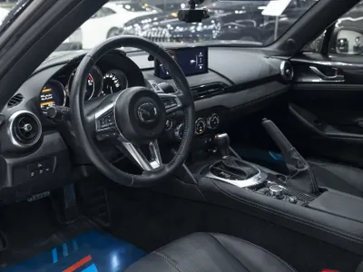 2024 مازدا مياتا ام اكس 5