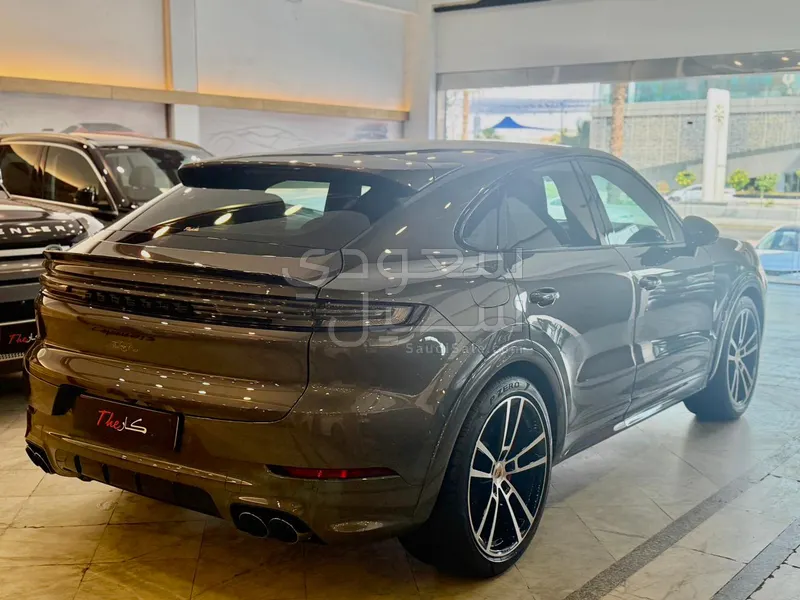 2025 بورش كايين جي تي اس